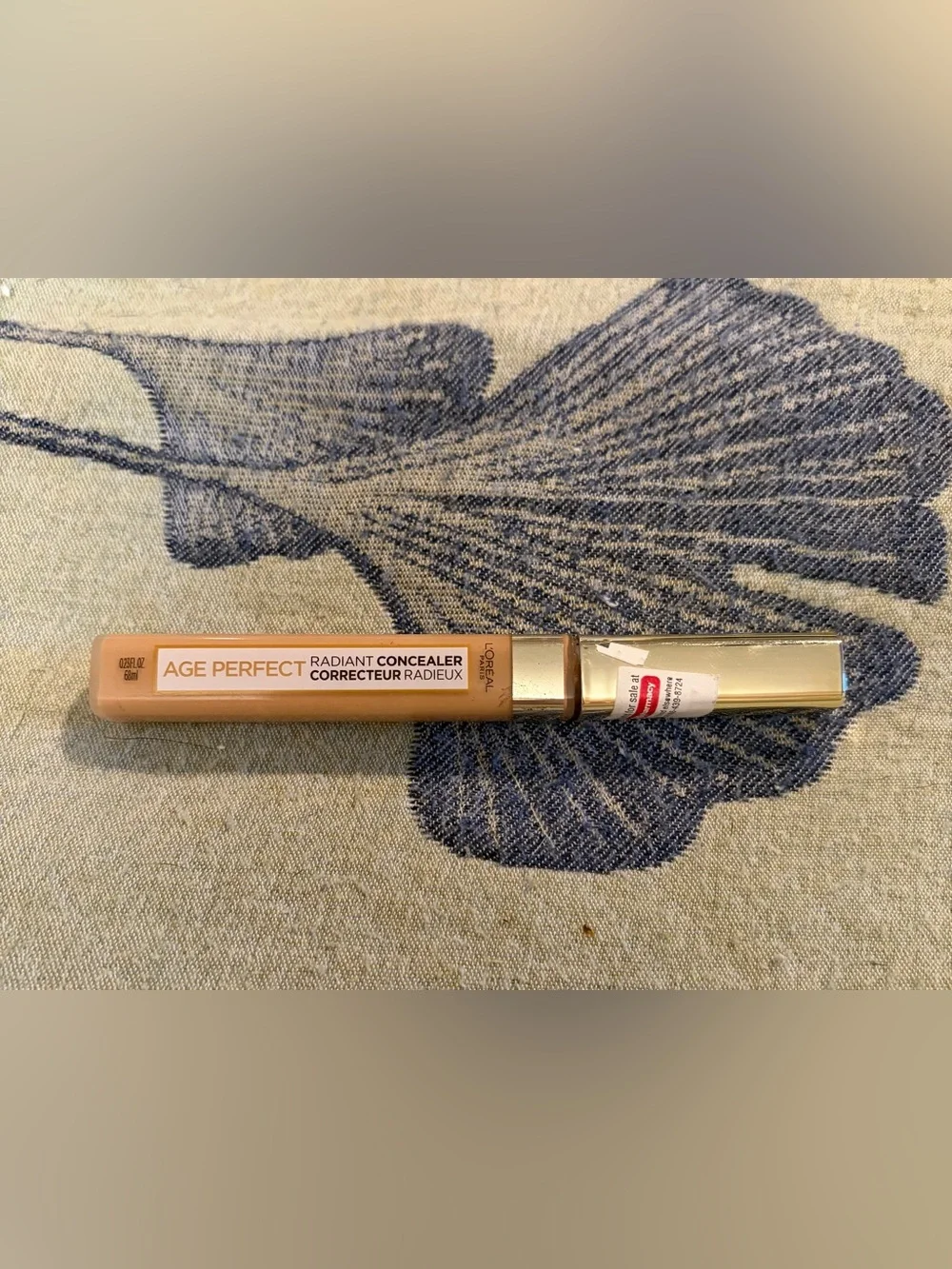 L’Oreal Age Perfect Radiant Concealer 230 Honey Rose 0.23 fl oz